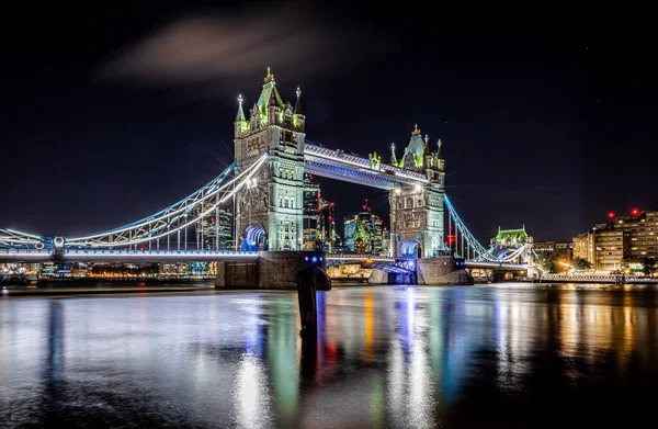 Tower Bridge Dlouhé Výstavě Noci Londýn — Stock fotografie