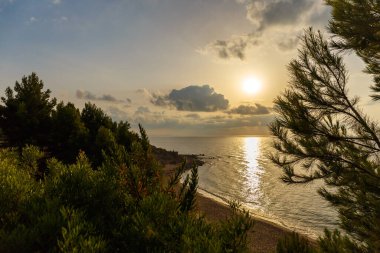 İspanya 'da yazın gün doğumu