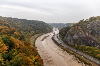 Clifton Köprüsü Sonbaharda, Bristol, İngiltere