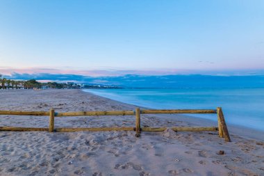 İspanya, Miami Platja 'da gün batımı