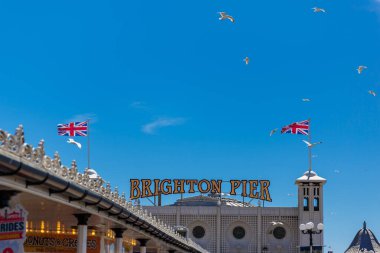 İngiltere 'de bir yaz günü Brighton manzarası