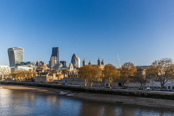 Güneşli Bir Sabahta Tower Bridge Ngiltere — Stok fotoğraf