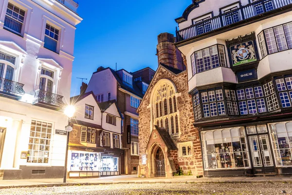 Exeter 'in Eski Merkezinde Seyahat (Devon), İngiltere