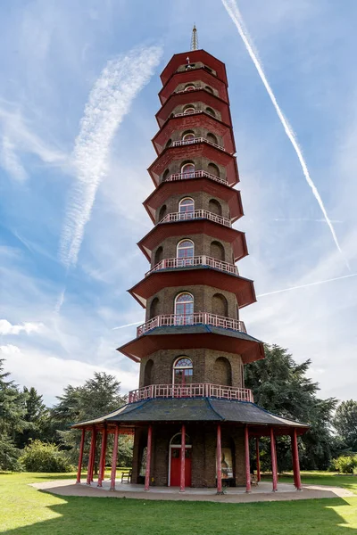 Pagoda Kew Gardenben Londonban — Stock Fotó