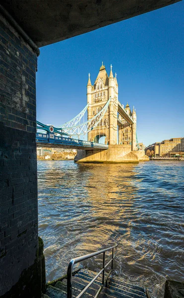 Uitzicht Tower Bridge Synny Morning Londen — Stockfoto