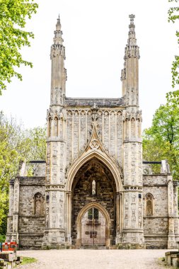 Baharda Nunhead mezarlığı