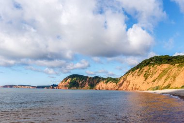 Jurassic sahil kıyısı (Devon), İngiltere 'de seyahat