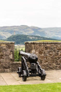 Yaz aylarında Stirling kalesinde top mermisi, İskoçya, İngiltere