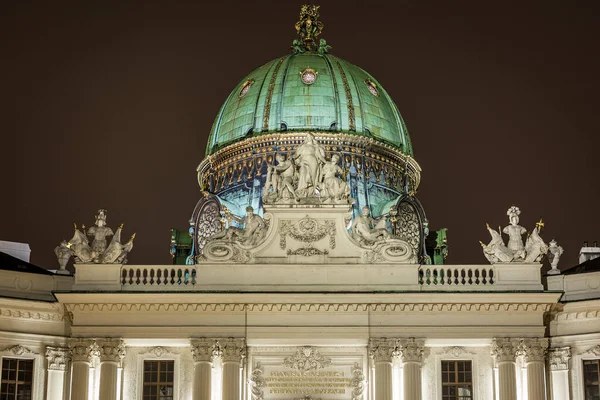 Michaelerplatz Noche Invierno Viena Austria —  Fotos de Stock