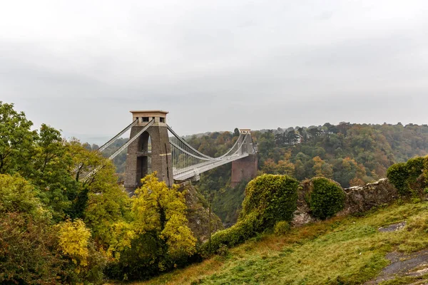 Clifton Köprüsü Sonbaharda, Bristol, İngiltere