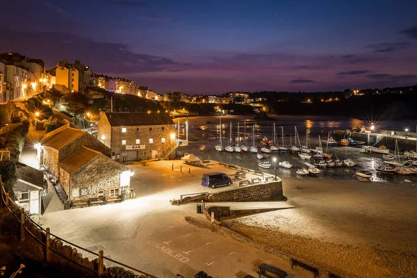 Cidade Galesa Tenby Após Pôr Sol Reino Unido — Fotografia de Stock