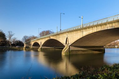 Richmond kış sabahı, Londra, İngiltere 'de uzun süre maruz kalma üzerine