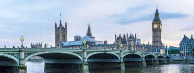 Gün batımından sonra Büyük Ben 'in harika manzarası.