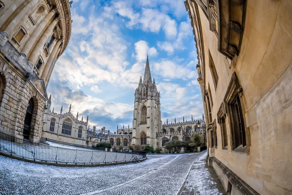 イギリスのオックスフォード市の冬の景色 — ストック写真