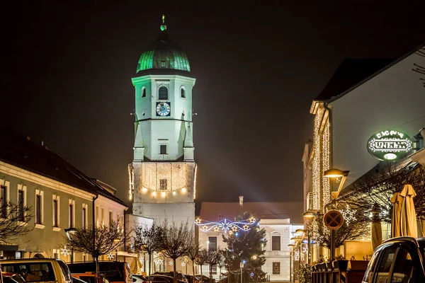 オーストリアのフィシャンデン村で冬の夜 — ストック写真