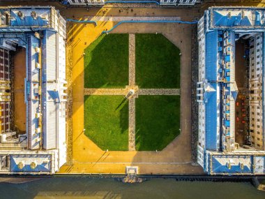 Greenwich, Londra 'daki Old Royal Donanma Koleji' nin hava görüntüsü.