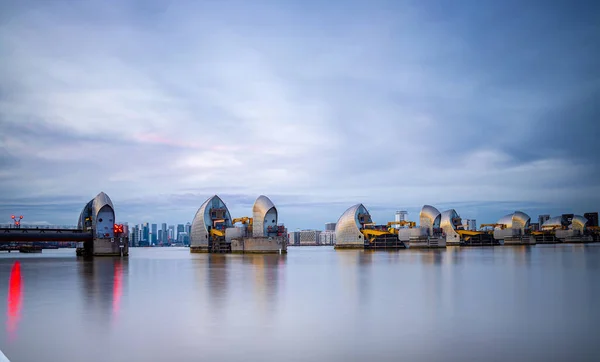 Long Exposure View Canary Wharf Thames Barrier Londen Verenigd Koninkrijk — Stockfoto