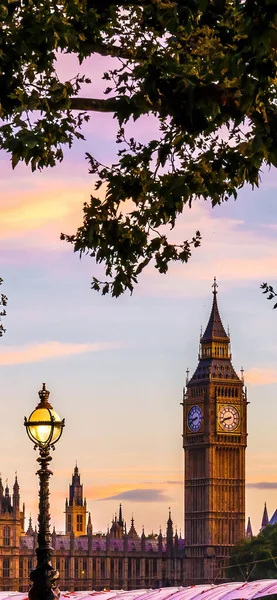 Vertikální Pohled Věž Big Ben Severním Konci Westminsterského Paláce Londýně — Stock fotografie