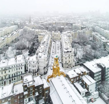 Londra, İngiltere 'deki Karlı Tepe' nin hava görüntüsü