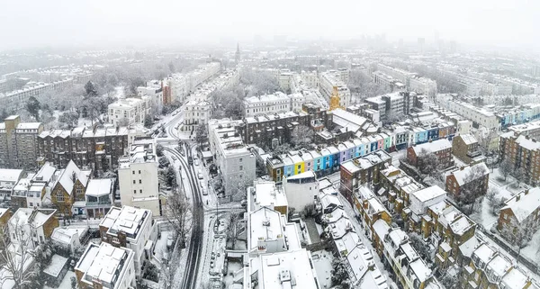 雪の空中ビュー英国ロンドンのノッティングヒルエリア — ストック写真