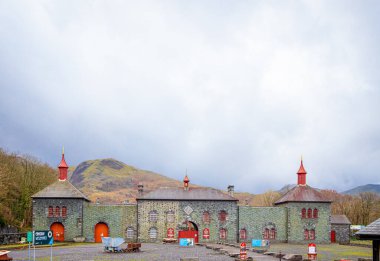 Dinorwic taş ocağı yakınlarındaki Ulusal Kayrak Müzesi, Padarn Country Park, Llanberis, Gwynedd, İngiltere