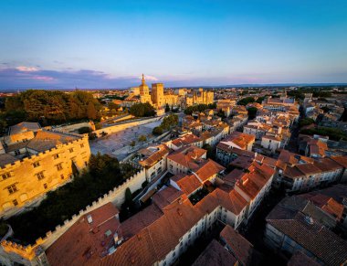 Avignon 'un hava manzarası, güneydoğu Frances Provence bölgesinde bir şehir.