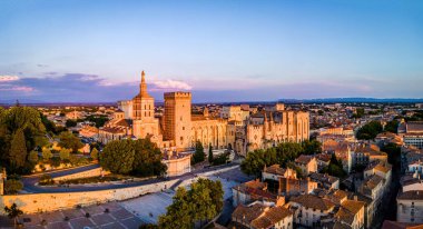 Avignon 'un hava manzarası, güneydoğu Frances Provence bölgesinde bir şehir.
