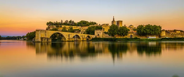 Vista Del Atardecer Aviñón Una Ciudad Región Sureste Frances Provence —  Fotos de Stock