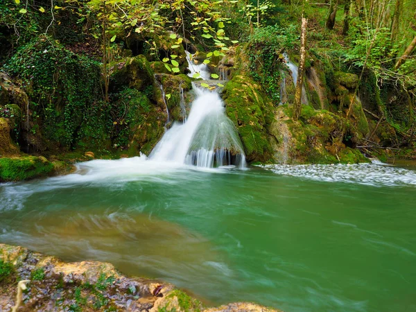Водопад Андуанском Лесу — стоковое фото