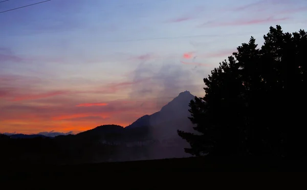 Vista Das Montanhas Com Pôr Sol País Basco — Fotografia de Stock