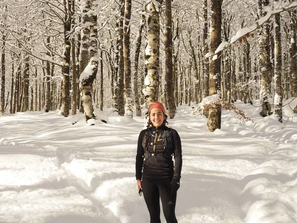 Young Woman Standing Snowed Forest — Stock Photo, Image