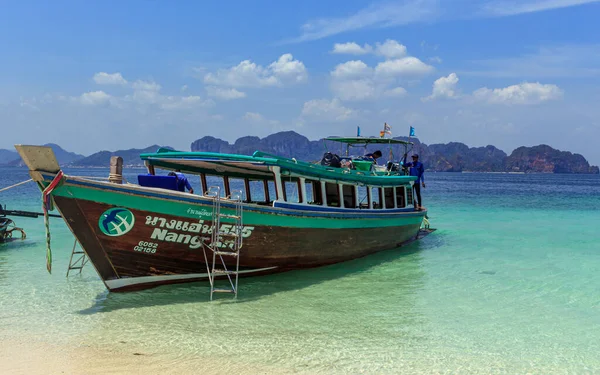 Krabi Tailandia Marzo 2019 Barco Tradicional Madera Cola Larga Agua — Foto de Stock