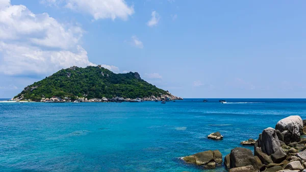 Petite Île Verte Vue Baie Koh Tao Eau Cristalline Bleue — Photo