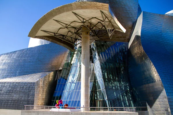 Bilbao Spagna Luglio 2016 Spagna Bilbao Museo Guggenheim Con Palloncini — Foto Stock