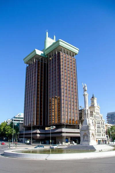 Madrid Španělsko Července2016 Španělsko Columbus Towers Kancelářský Mrakodrap Který Nachází — Stock fotografie