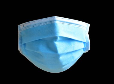 Kırpma yolu olan tıbbi yüz maskesi, siyahlı gölge yok, CoV-2 Corona virüsü yayılması için maske virüs 2019 karantina, güvende kal, hastane