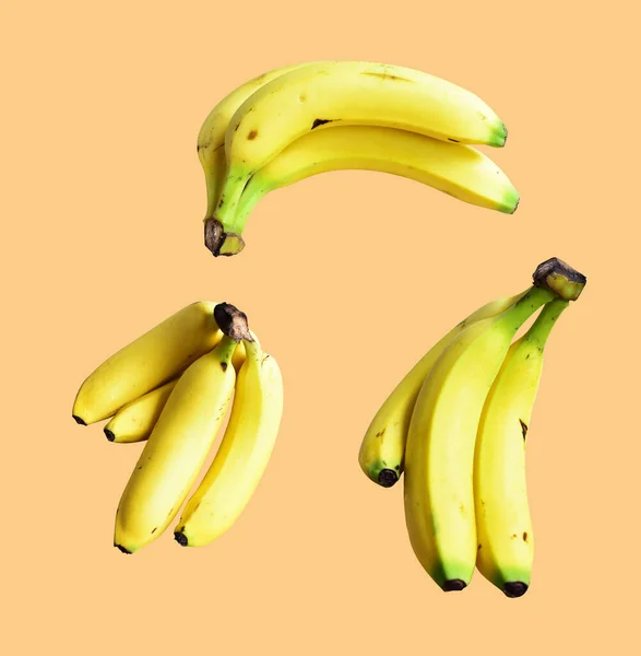 Gelbe Bananen Isoliert Bananenstrauß Mit Schneideweg Vor Weißem Hintergrund Aktuelles — Stockfoto