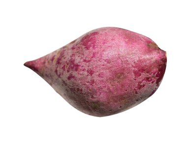 Kesme yolu ile izole edilmiş mor tatlı patatesler, beyaz arka planda gölge yok.
