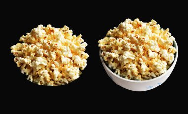 Beyaz arka planda izole edilmiş patlamış mısır kasesi, tatlı tereyağı, kırpma yolu olan karamel patlamış mısır kasesi, gölgesi yok, tuzlu, abur cubur.