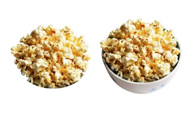 Beyaz arka planda izole edilmiş patlamış mısır kasesi, tatlı tereyağı, kırpma yolu olan karamel patlamış mısır kasesi, gölgesi yok, tuzlu, abur cubur.