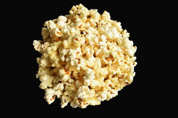 Beyaz arka planda izole edilmiş patlamış mısır kasesi, tatlı tereyağı, kırpma yolu olan karamel patlamış mısır kasesi, gölgesi yok, tuzlu, abur cubur.