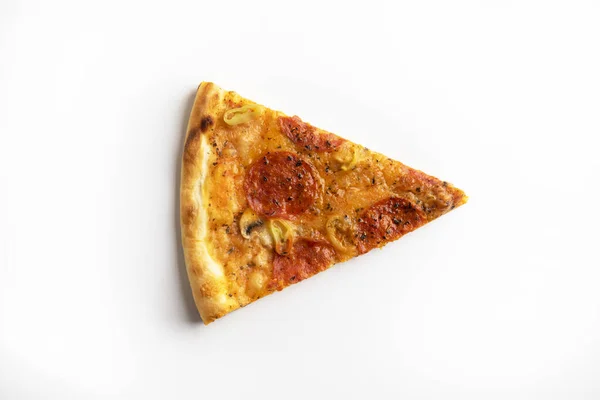Пицца Холодная Белом Фоне — стоковое фото