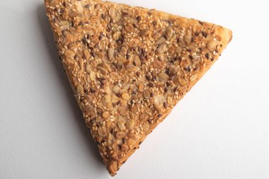 Beyaz arkaplandaki İntegral Pasta Üçgeni