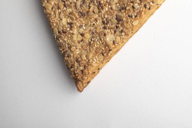 Beyaz arkaplandaki İntegral Pasta Üçgeni