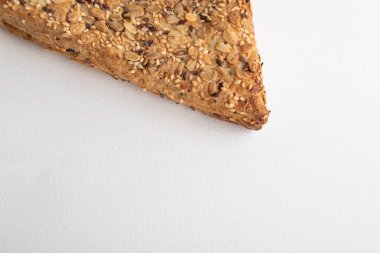 Beyaz arkaplandaki İntegral Pasta Üçgeni