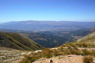 Gran Sasso Ulusal Parkı 'nın panoramik manzarası