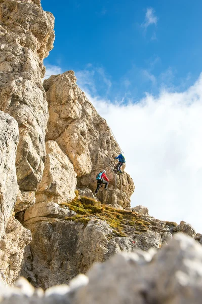 Klettern im Dolomitenfelsen - Portrait — Stockfoto