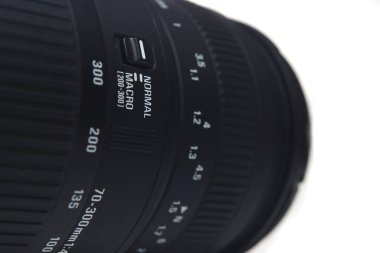 Makro ve normal 70 'te DSLR için 300 tele lense geçin