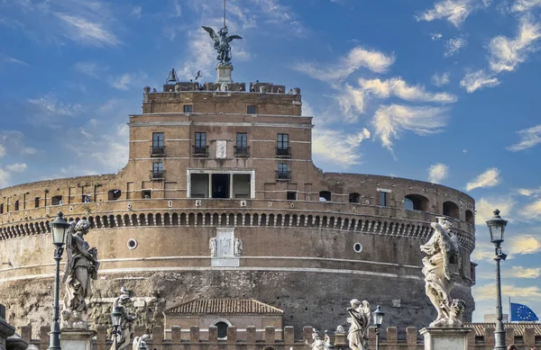 Zamek Świętego Anioła Rzymie Błękitnym Niebem — Zdjęcie stockowe