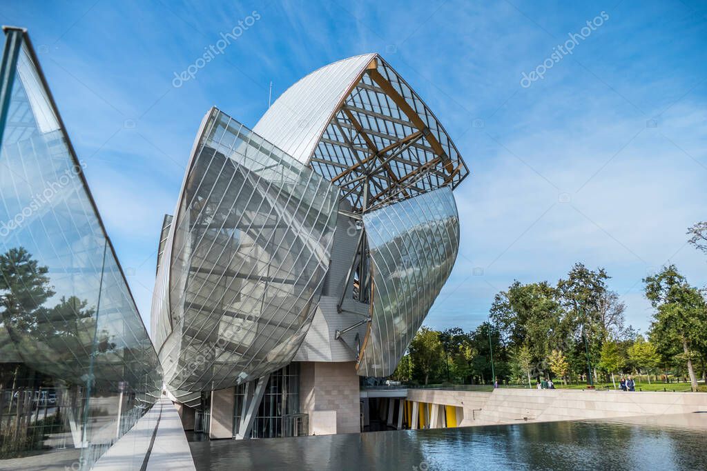 Paris, France: 09-11-2018: The beautiful building of the Vuitton foundation in Paris